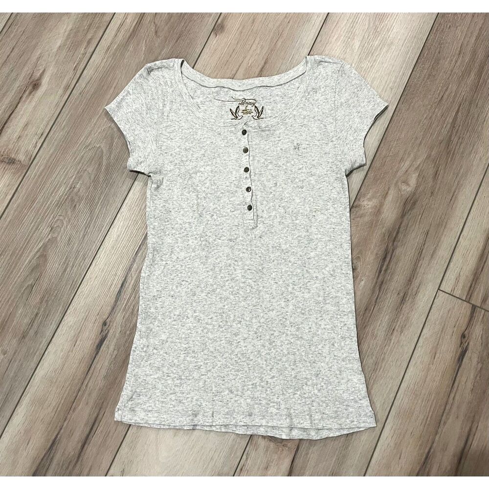 Y2K Old Navy Top Summer Basic Gray Button Tee Women L